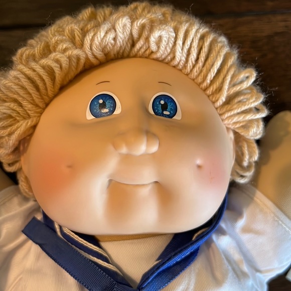 Cabbage Patch Kid - baby boy & original birth certificate - Picture 6 of 14